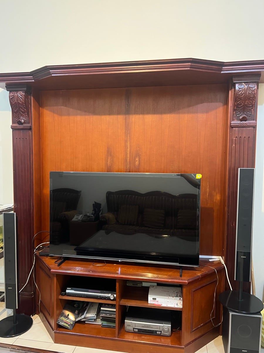 TV Stand - Image 1