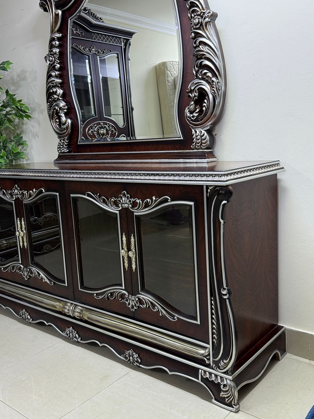 For Sale buffet Table  Urgent sale today  - Image 2
