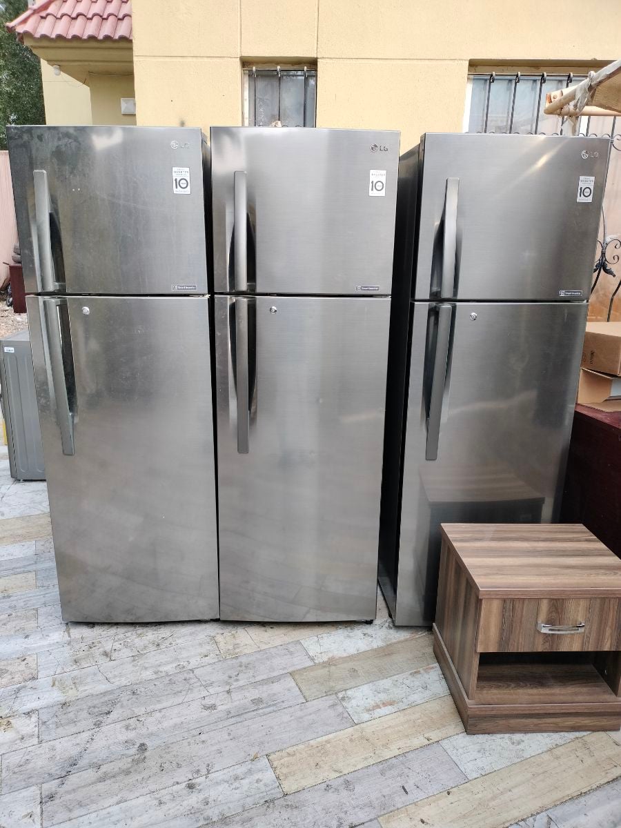 Qatar Airways furniture and electric item - Image 1