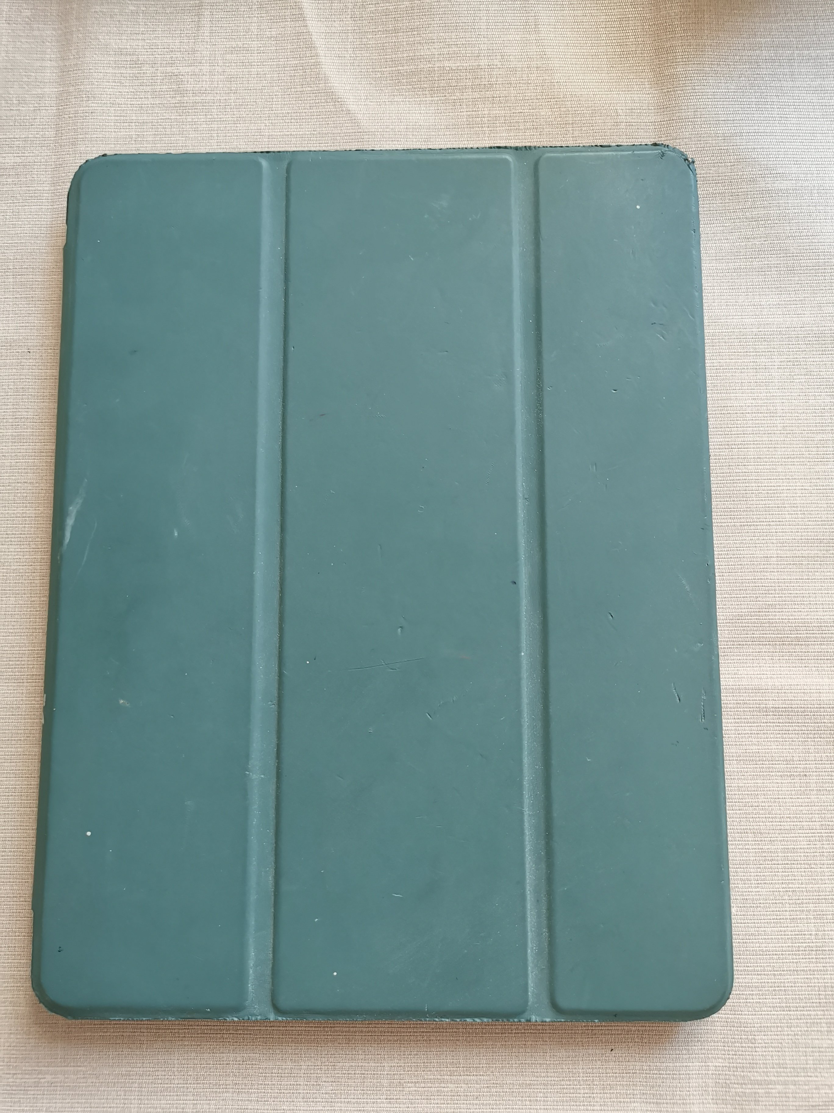 iPad 6th gen (64 GB) - Image 2