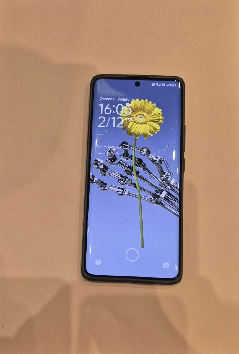 Note 14 Pro 5G, Very Fast120HTZ Response, Curved AMOLED display , Complete box - Image 2