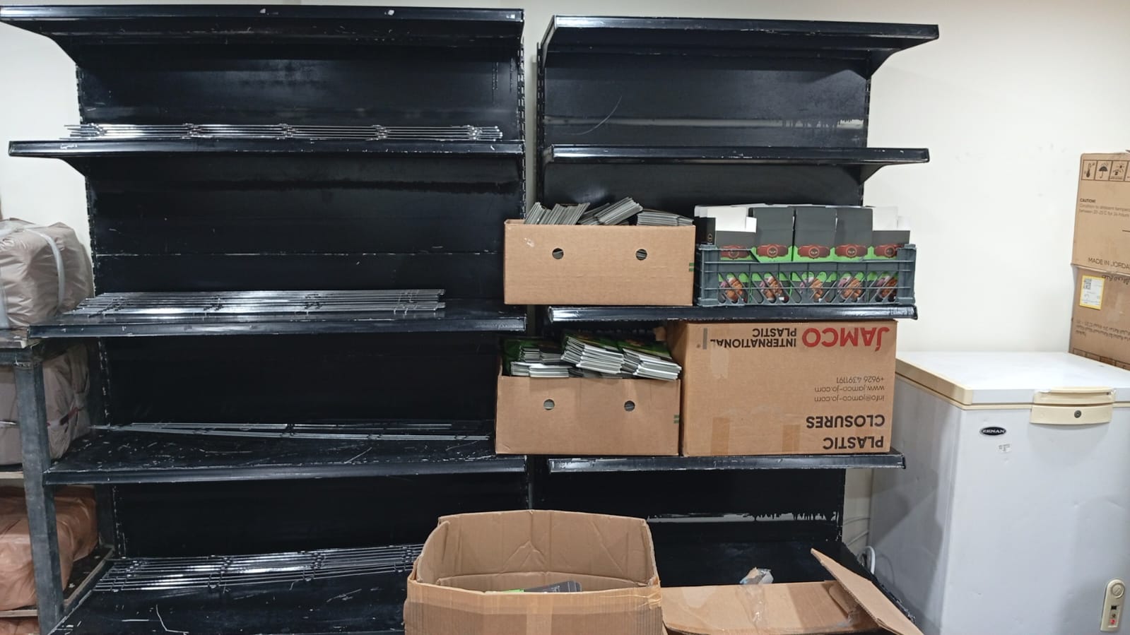 SUPER MARKETS SHELVES & THEIR ACCESSORIES - Image 4