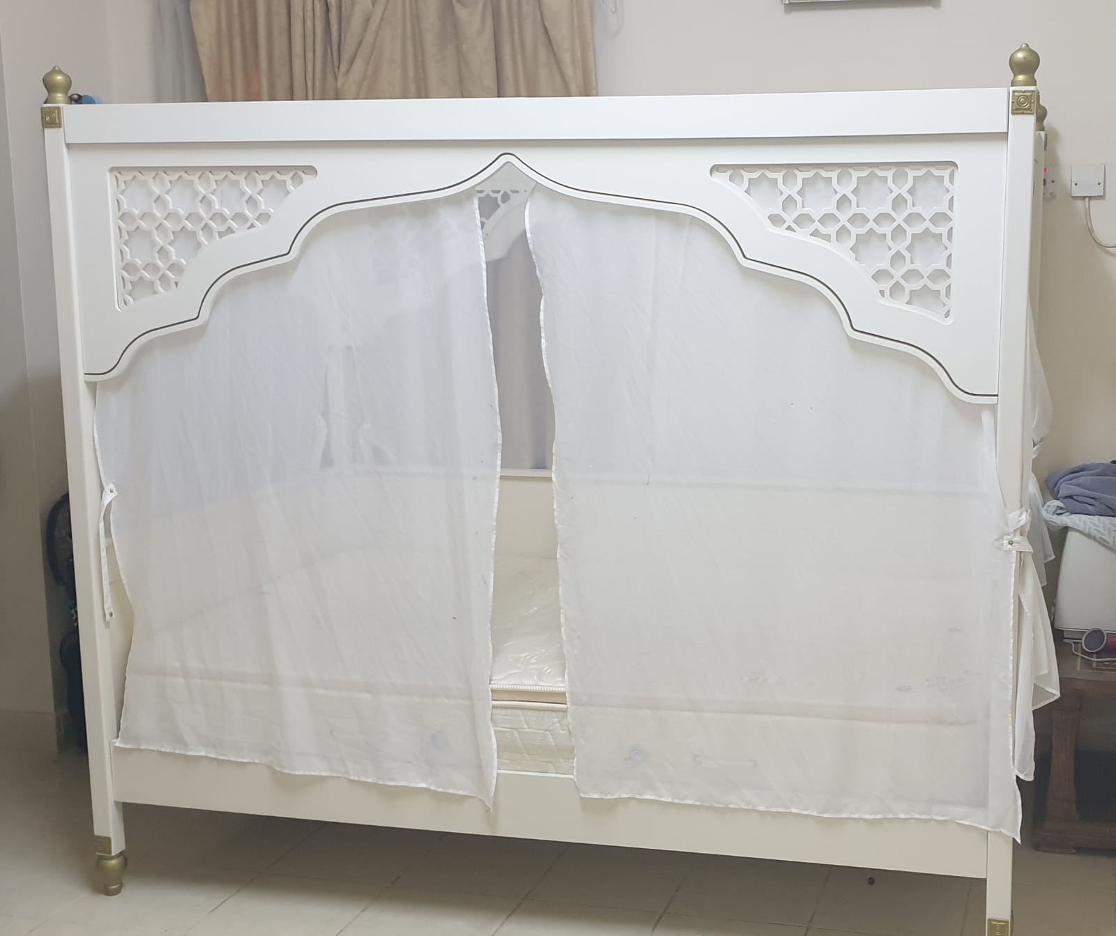 ARABIAN PRINCESS BED And King Size Bed, Misc Items - Image 1