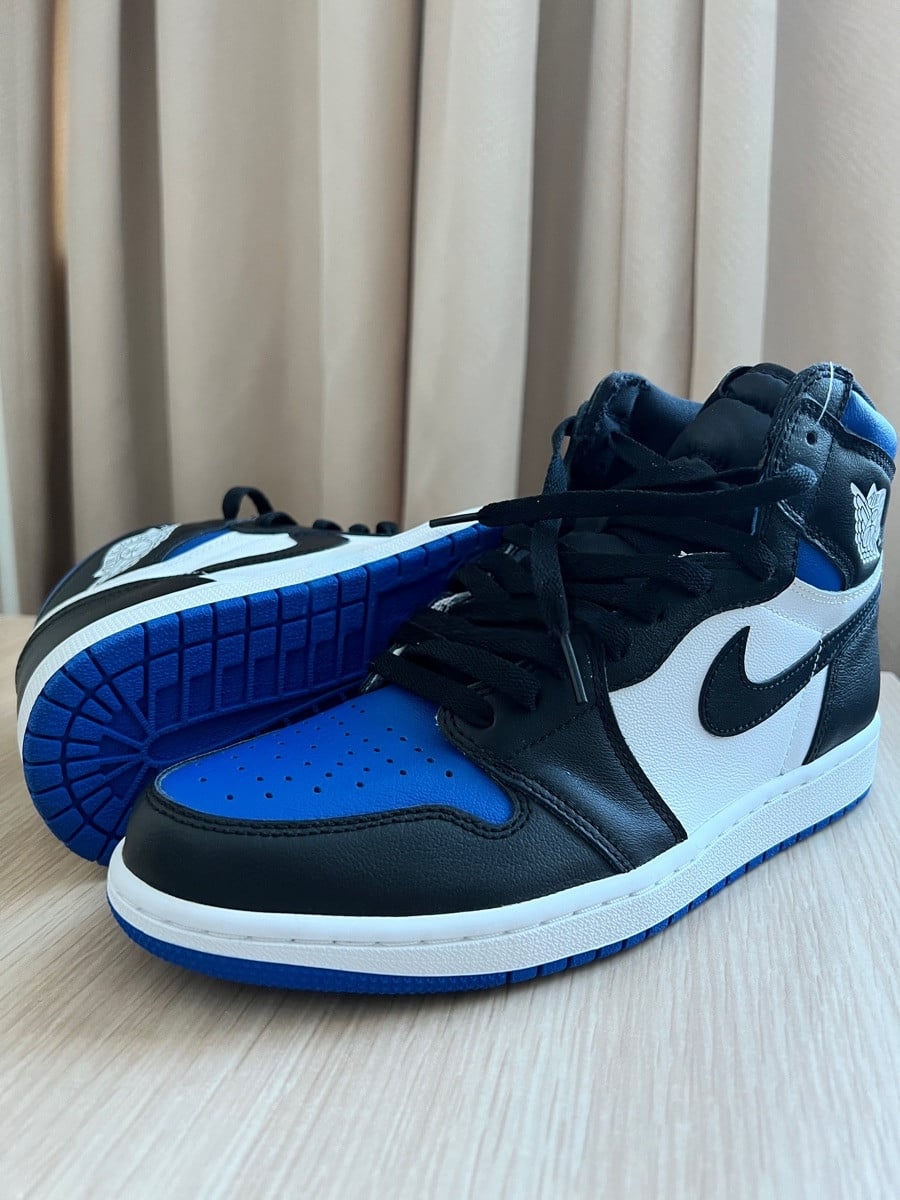 Air Jordan 1 Retro High OG – Limited Edition, Unused, Brand New - Image 3