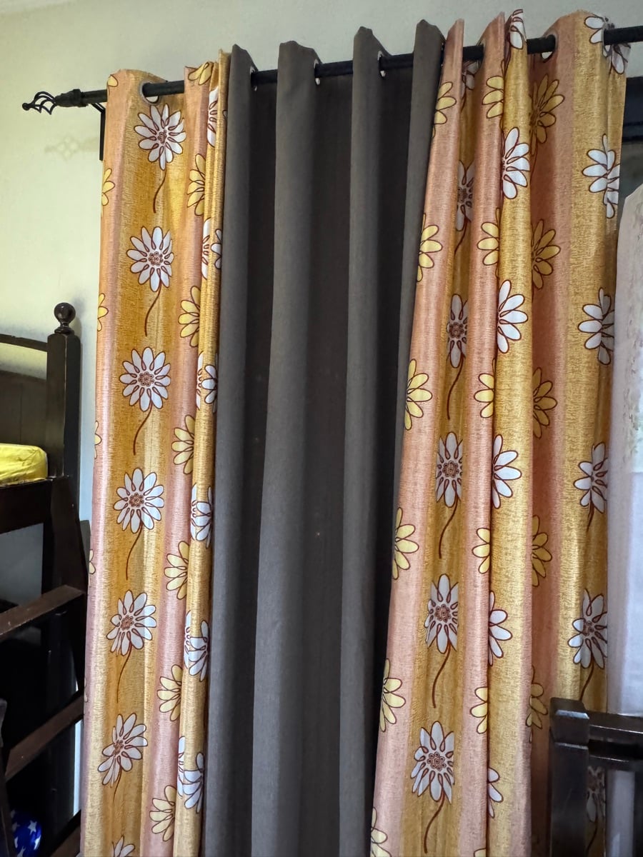 Curtain sets for sale - Image 2