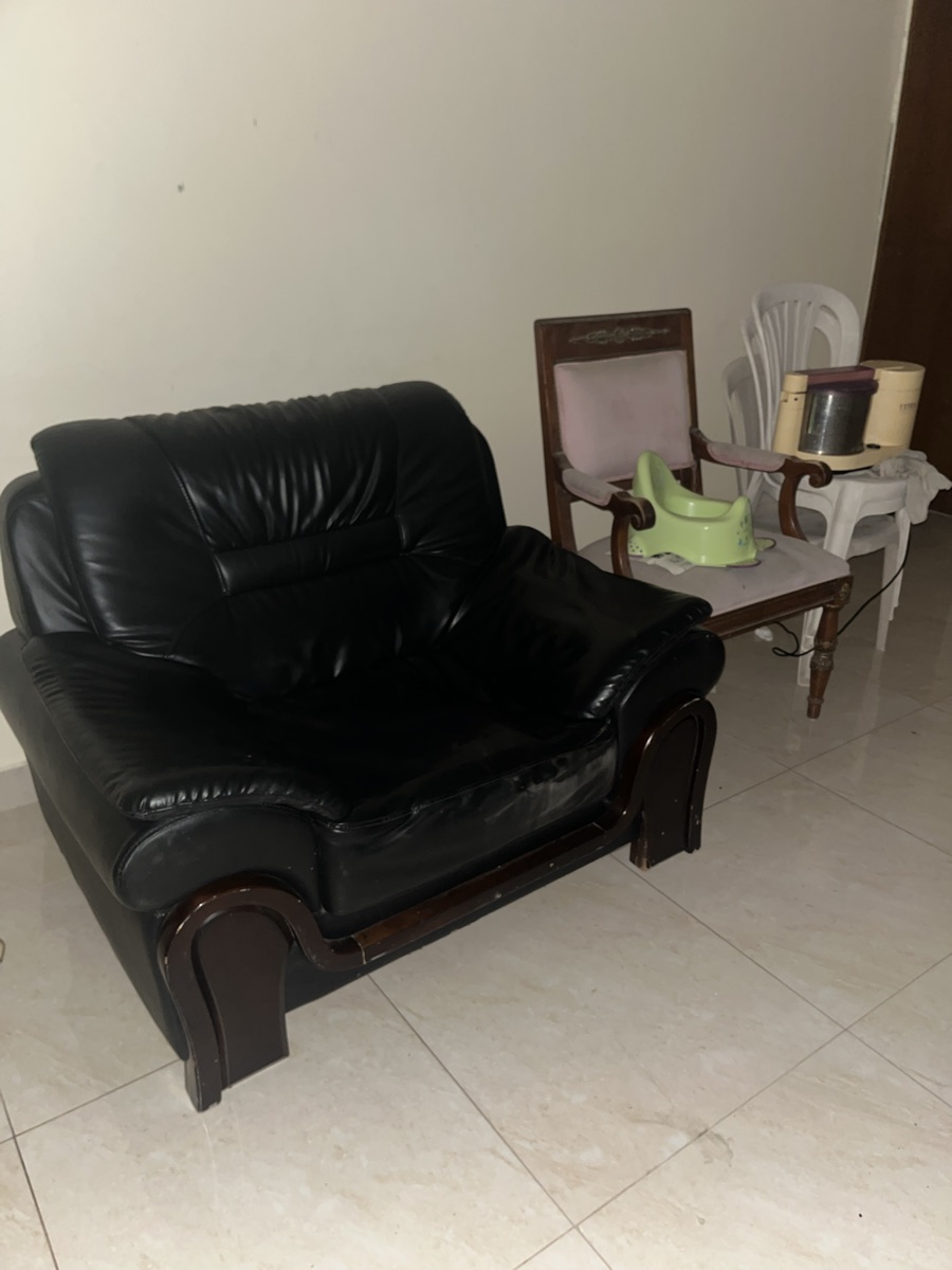 Urgent sale - Image 3