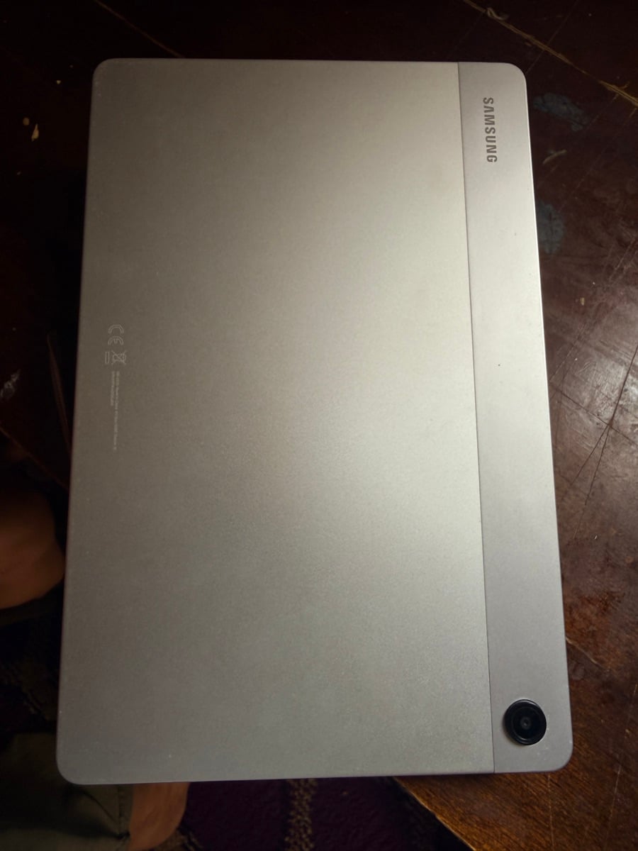 Samsung tab A9 plus wifi with one month warranty - Image 3
