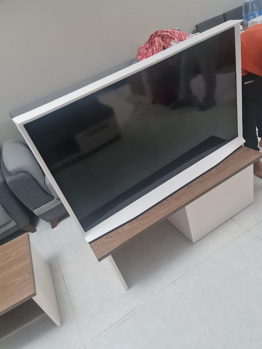 Samsung The Serif 55inch 4K Ultra HD Smart QLED TV - Image 3