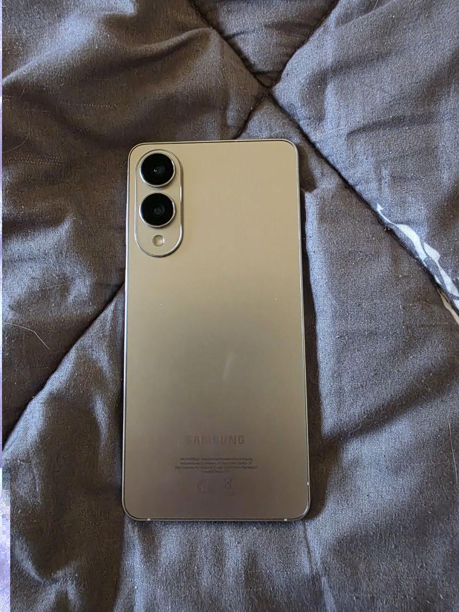 Samsung Galaxy S25 Edge - Image 2