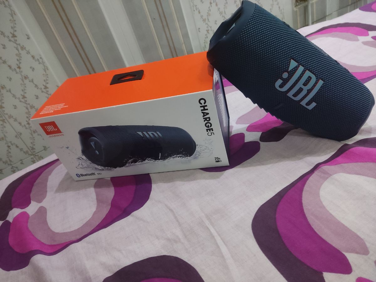JBL CHARGE5 Blutooth Speaker - Image 6