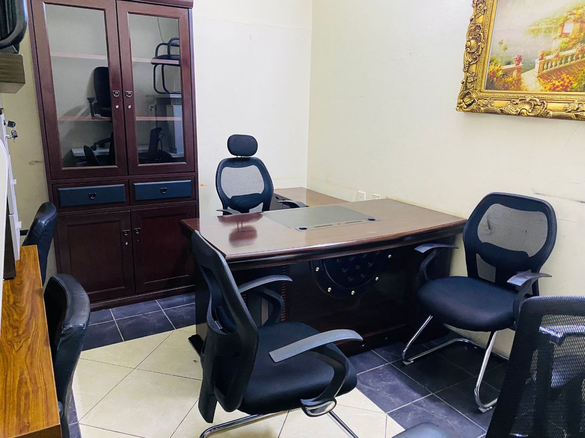 Used office furniture buy and sell 55157083 - Image 6