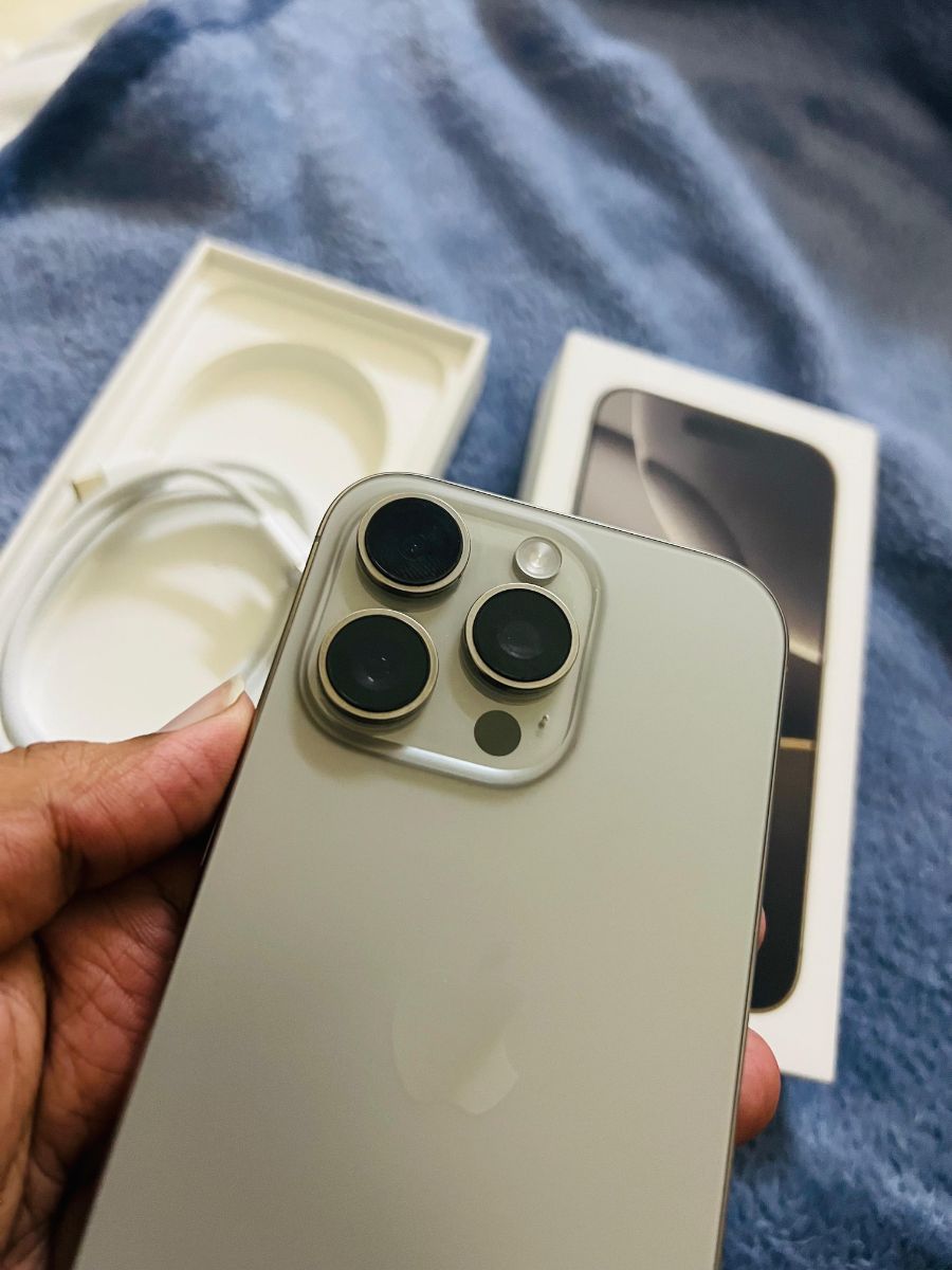 I phone 16 pro - Image 8