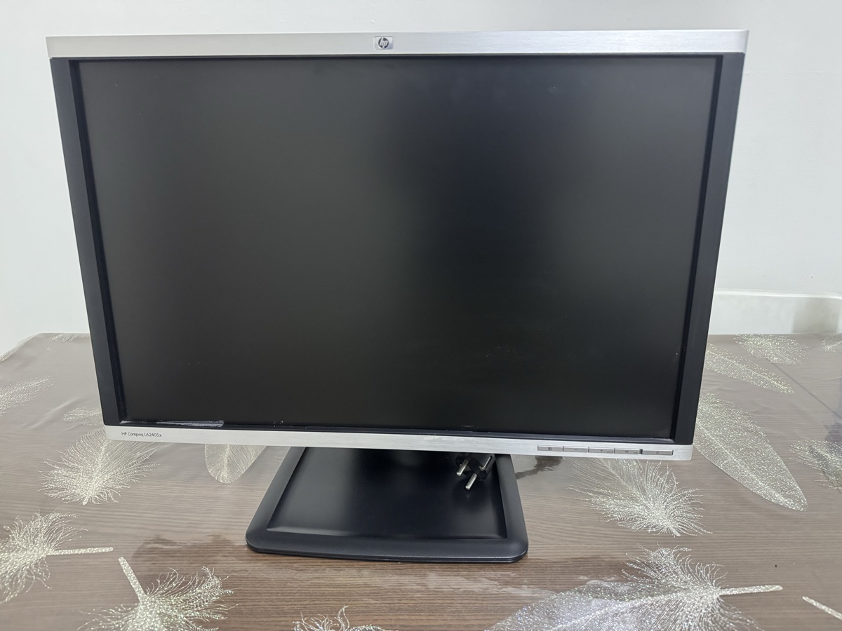Monitor 24inch HP - Image 4