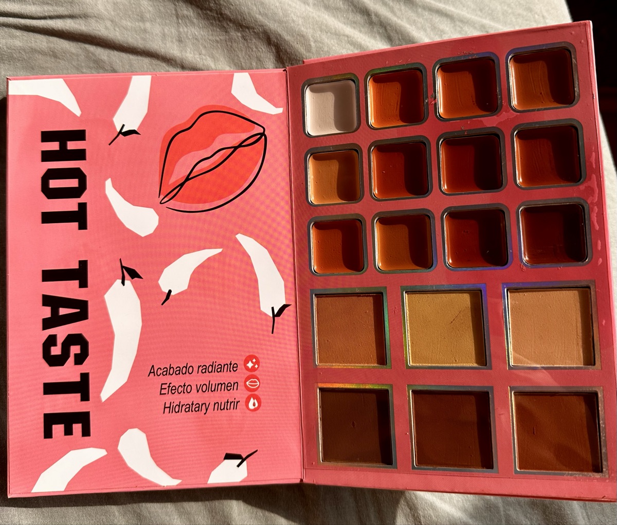Brand new make up - Image 10