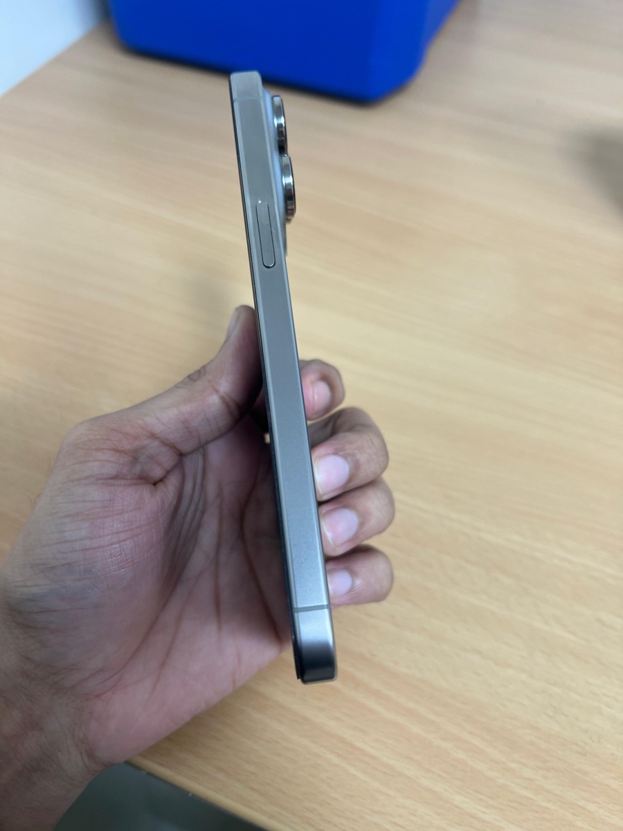 15 Pro max - Image 1