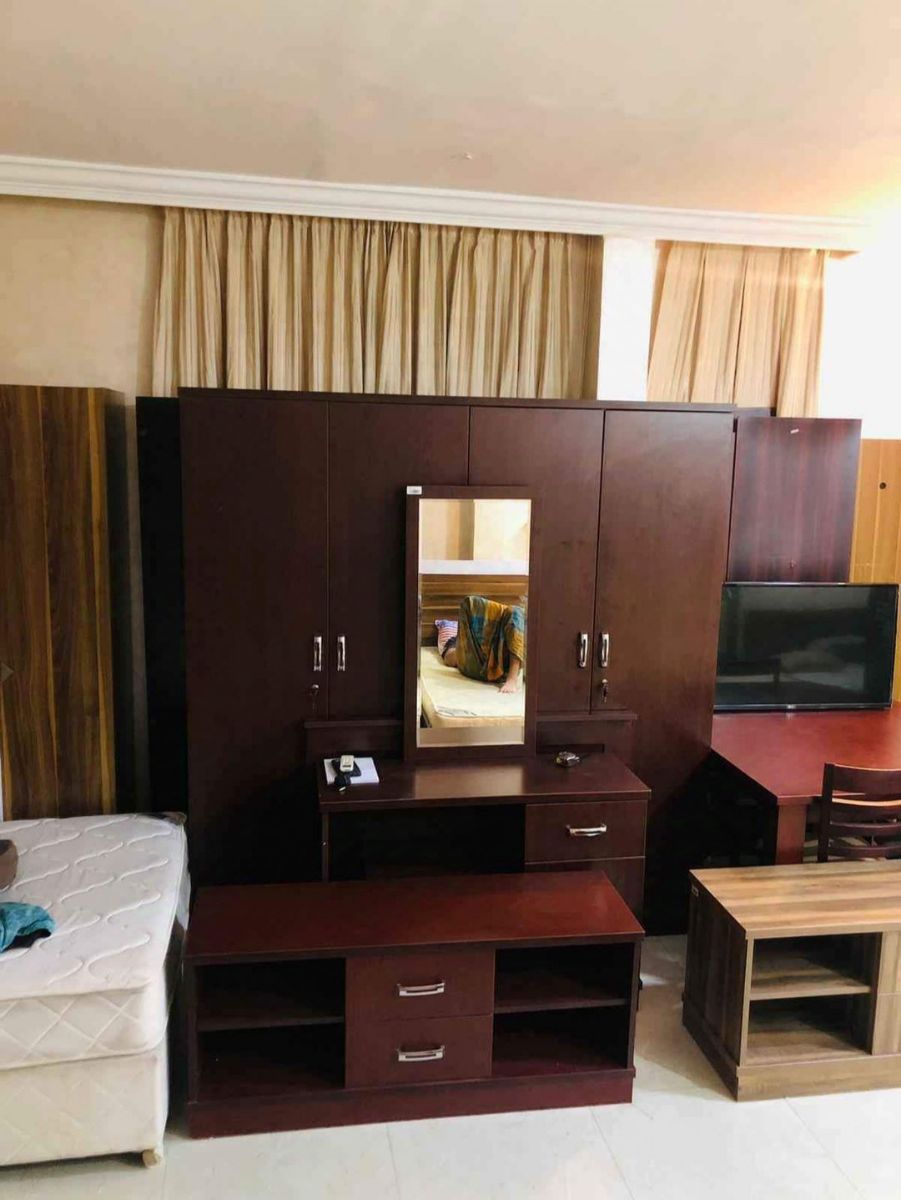 Qatar Airways Furniture available - Image 2