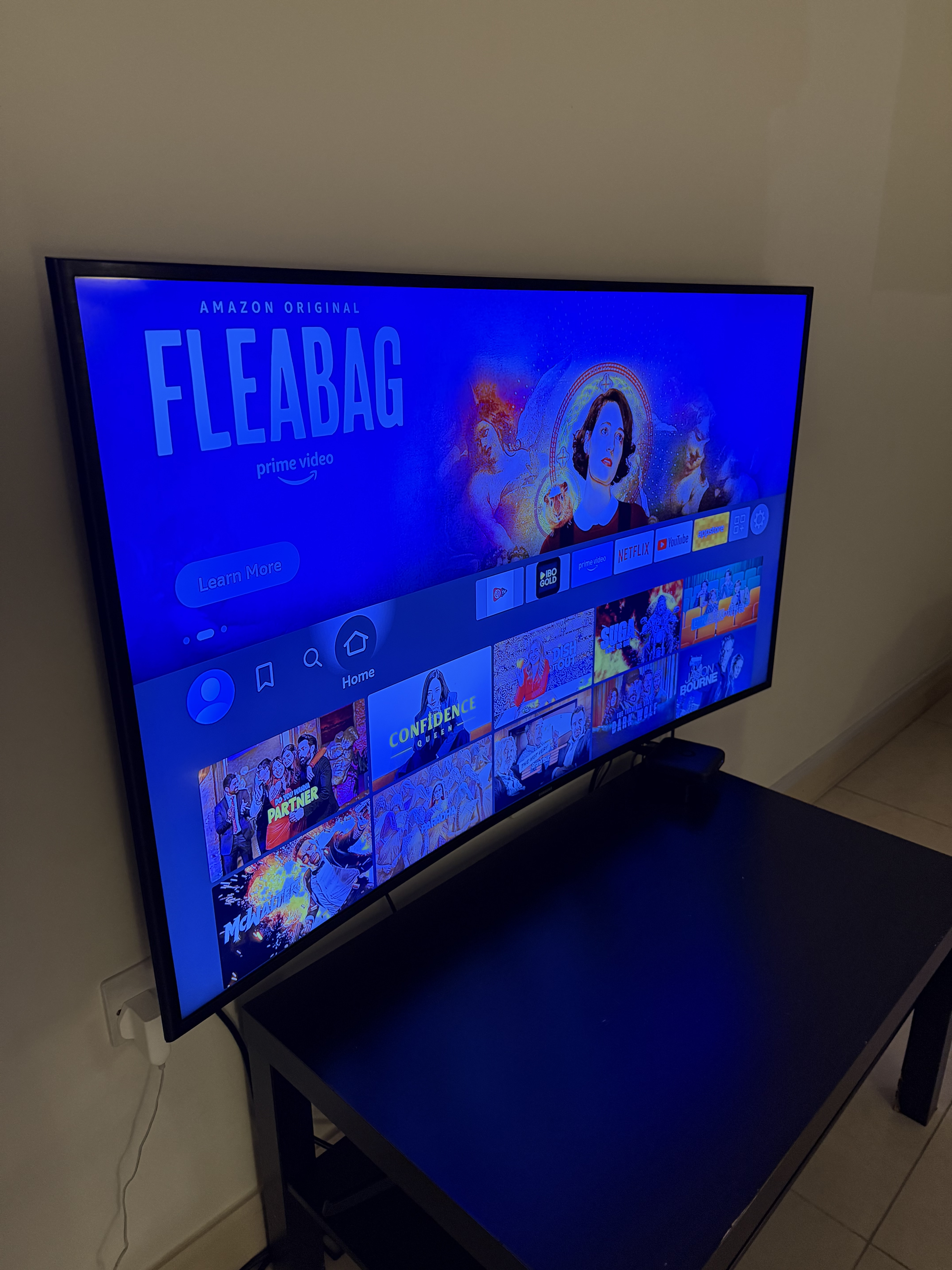 Samsung 55" Curved Ultra High Definition - Image 2