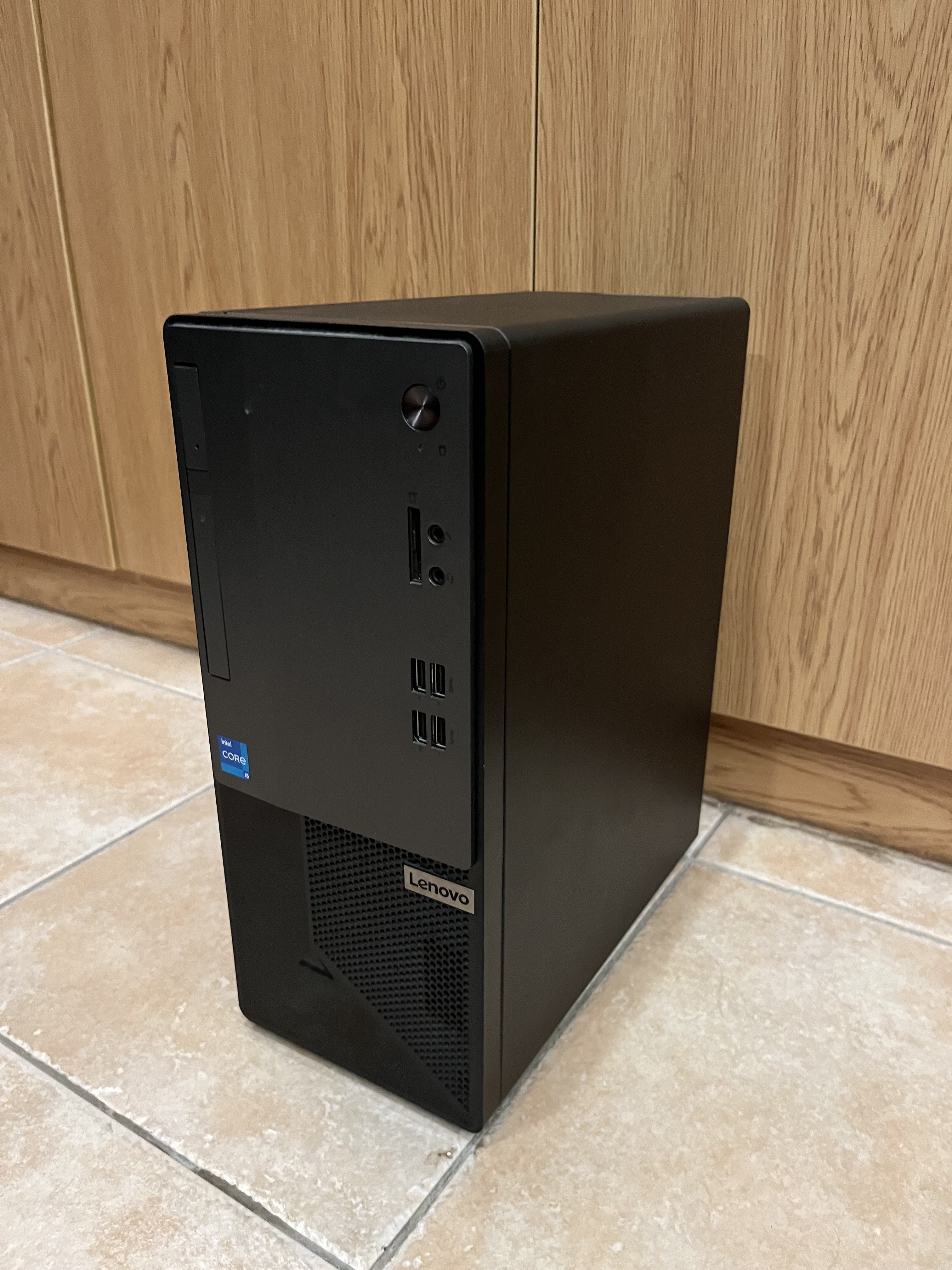 Lenovo PC V50t Gen 2 | i5 11th Gen | 16GB RAM | Windows 11 Pro - Image 1