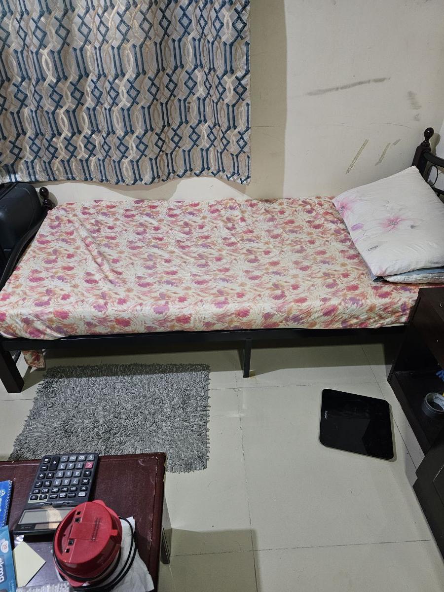 Bed - Image 2