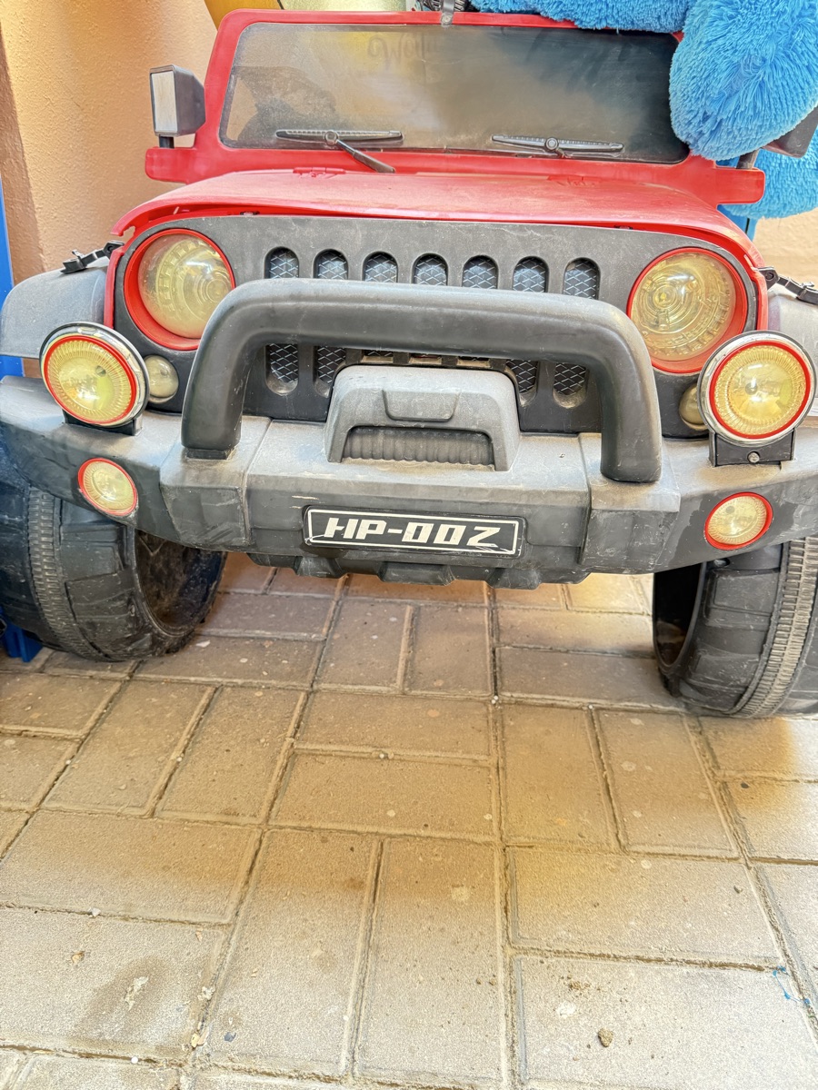 Toys - Image 2