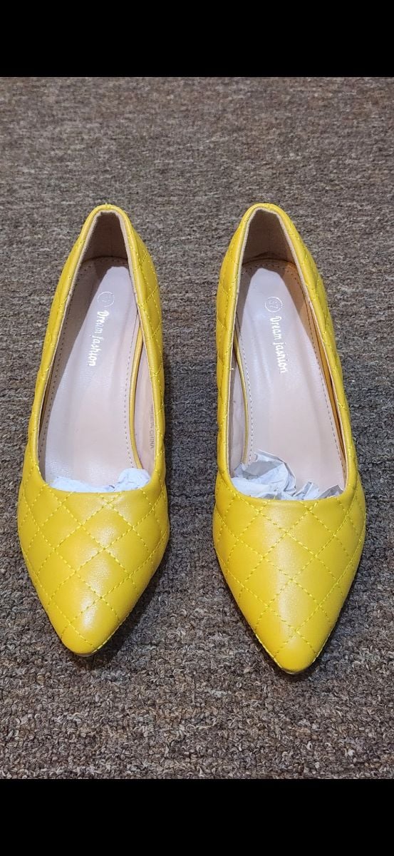 Closed toe sandals for sale - Image 2