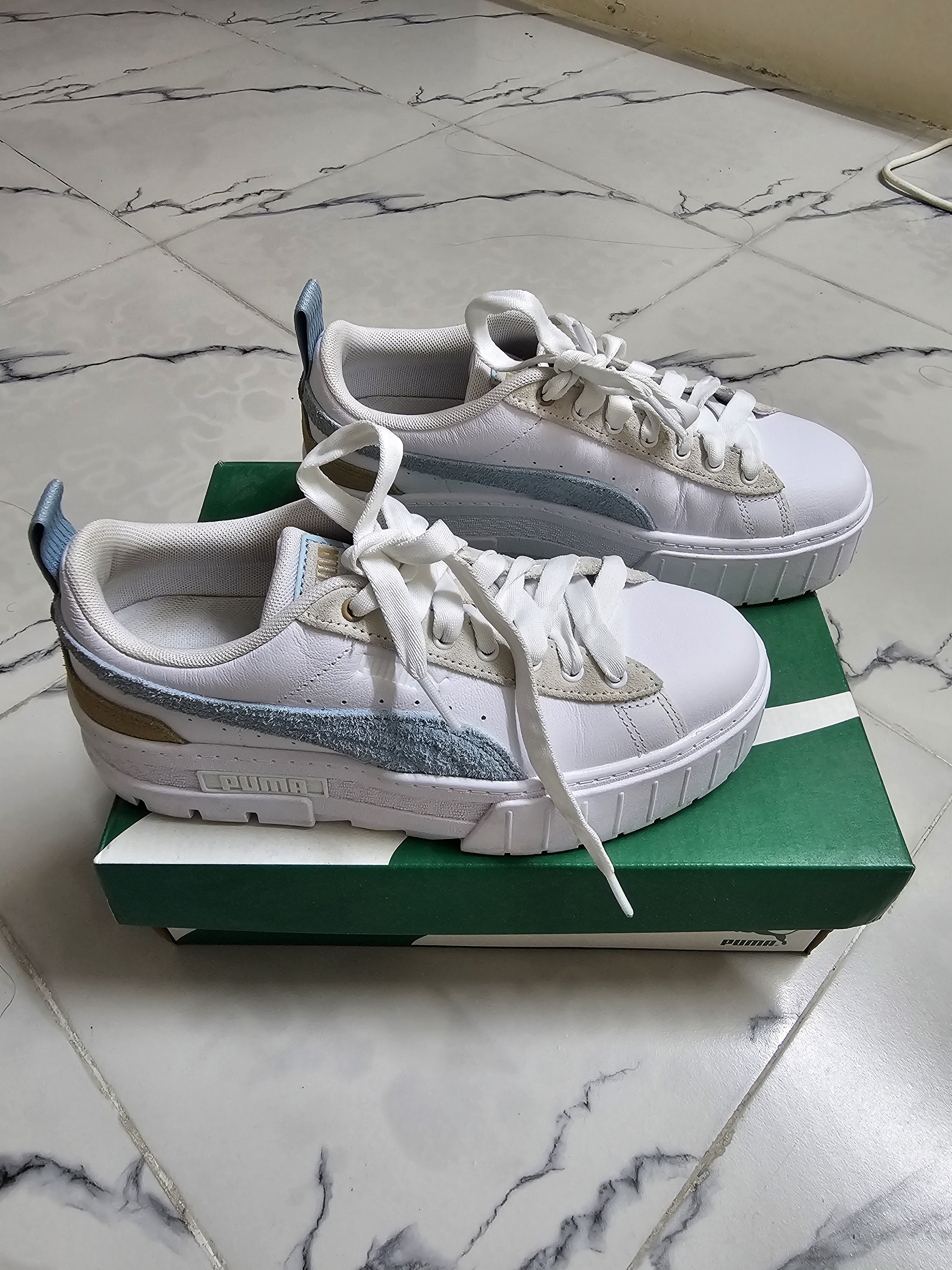 Puma womens shoes for sale. - Image 2
