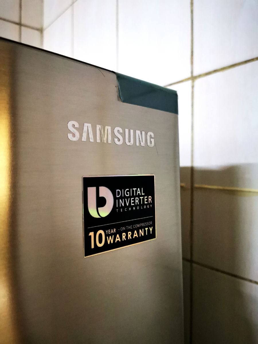 Samsung Twin Cooling Plus™ Digital Inverter Refrigerator (Top Freezer) - 384 Liters - Image 2