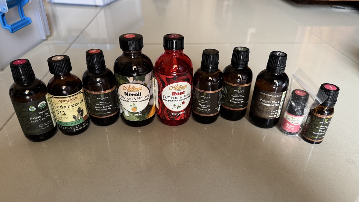 Exclusive Essential Oils huge Collection for Sale - Image 8