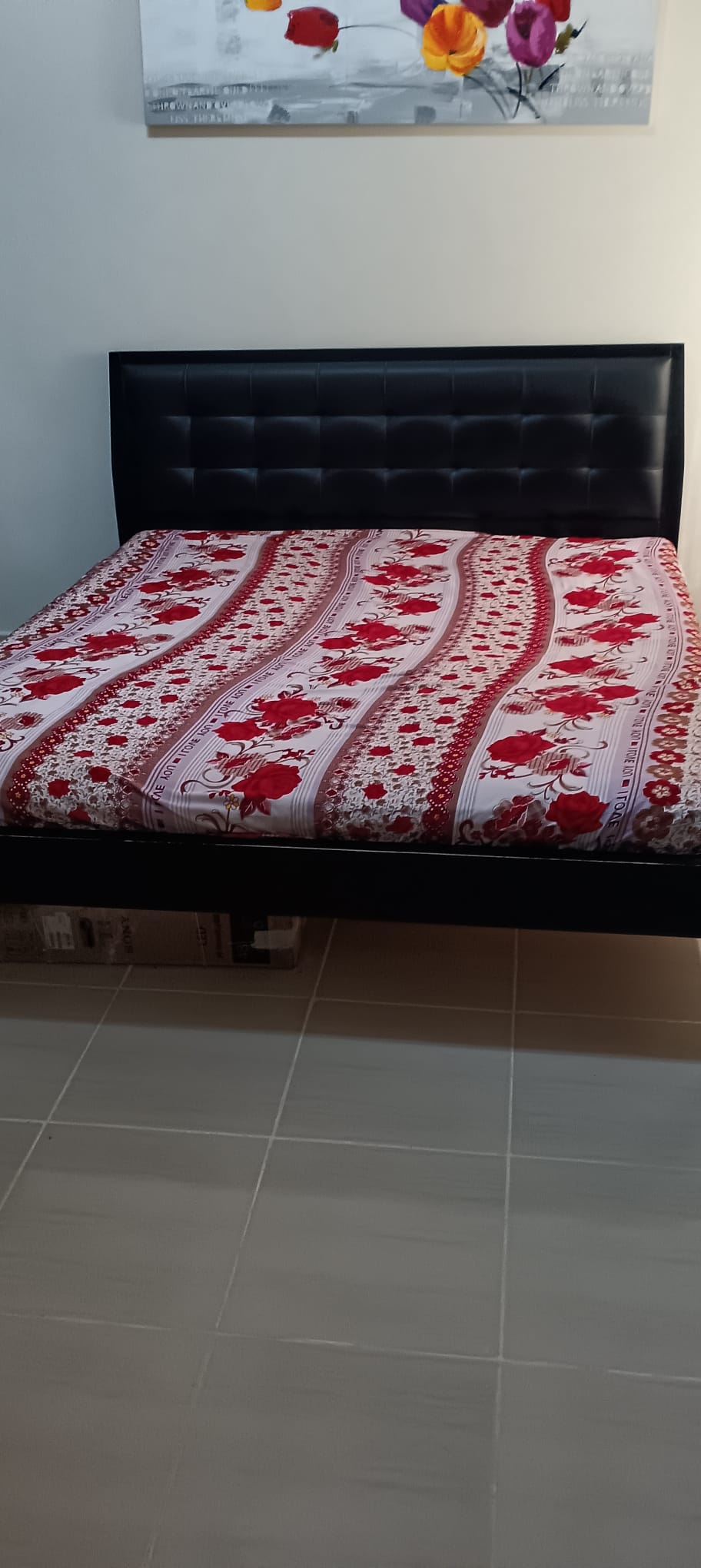 Double Bed with cushiony headrest - Image 2