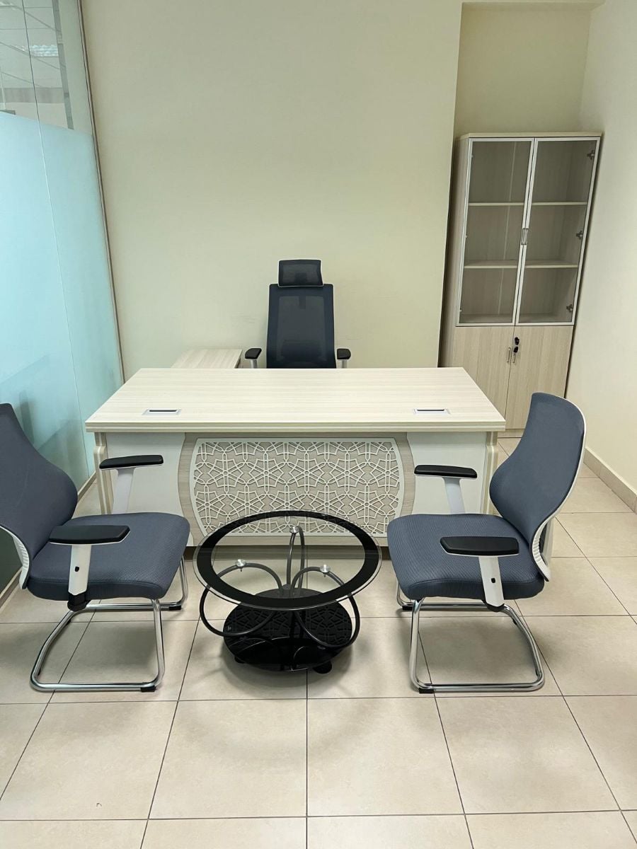Used office desk study table metting table reception workstation sofa buy sell 33270617 - Image 1