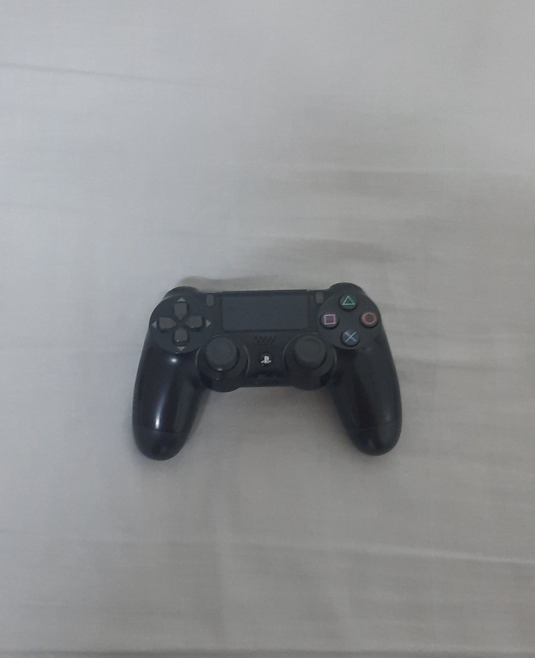 Ps4 slim 1tb very good condition  - Image 4