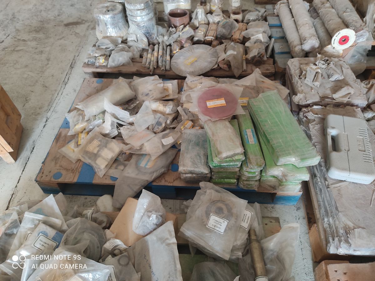 Parts for Furukawa hydraulic hammer - Image 3