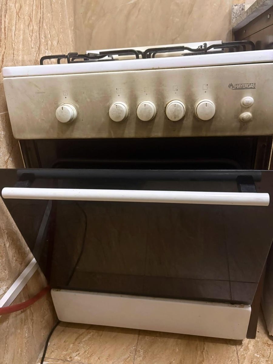Oven for sale - Image 1