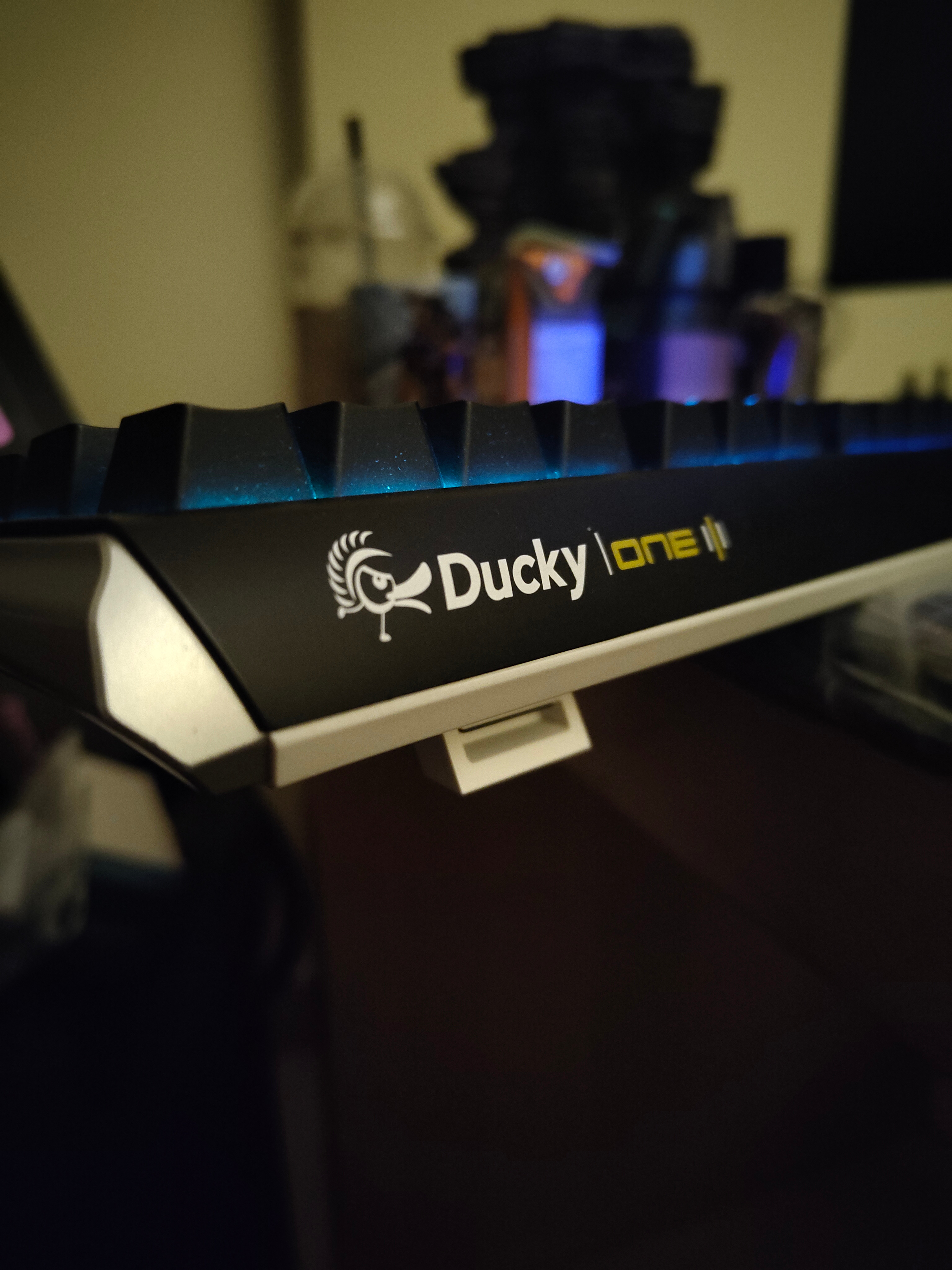 Ducky One 3 Full-sized Mechanical Keyboard - Image 3