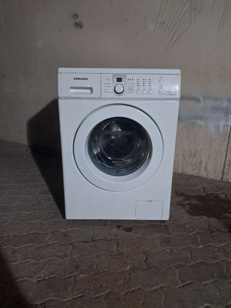 Samsung 7.kg washing machine for sale call me. - Image 1