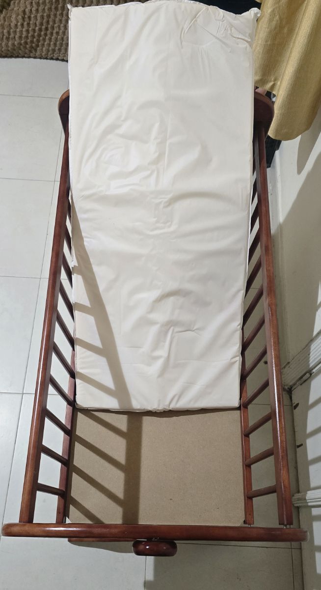 Brand New Cradles. - Image 4