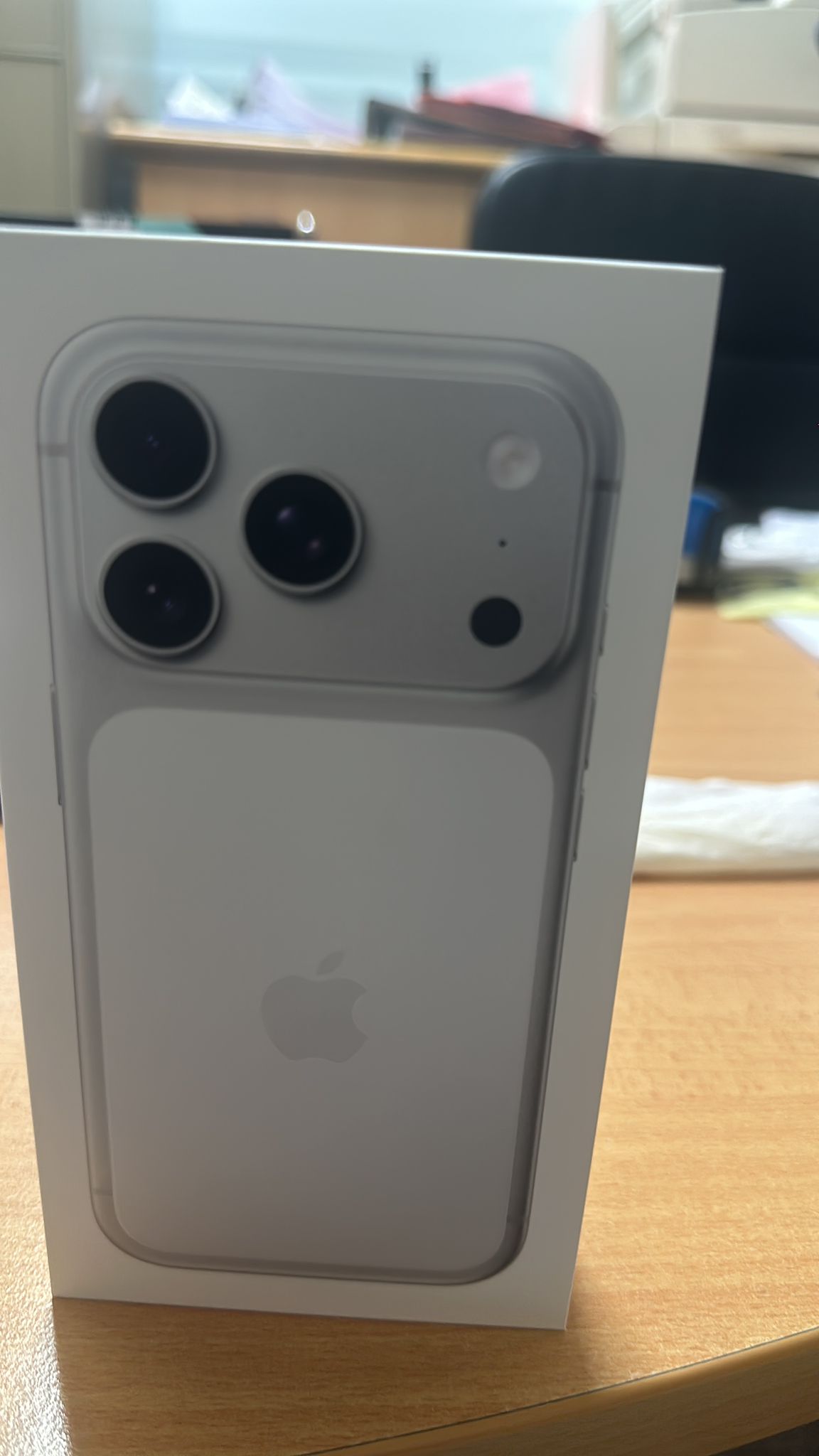 IPHONE 17 PRO 256 ARABIC - Image 1