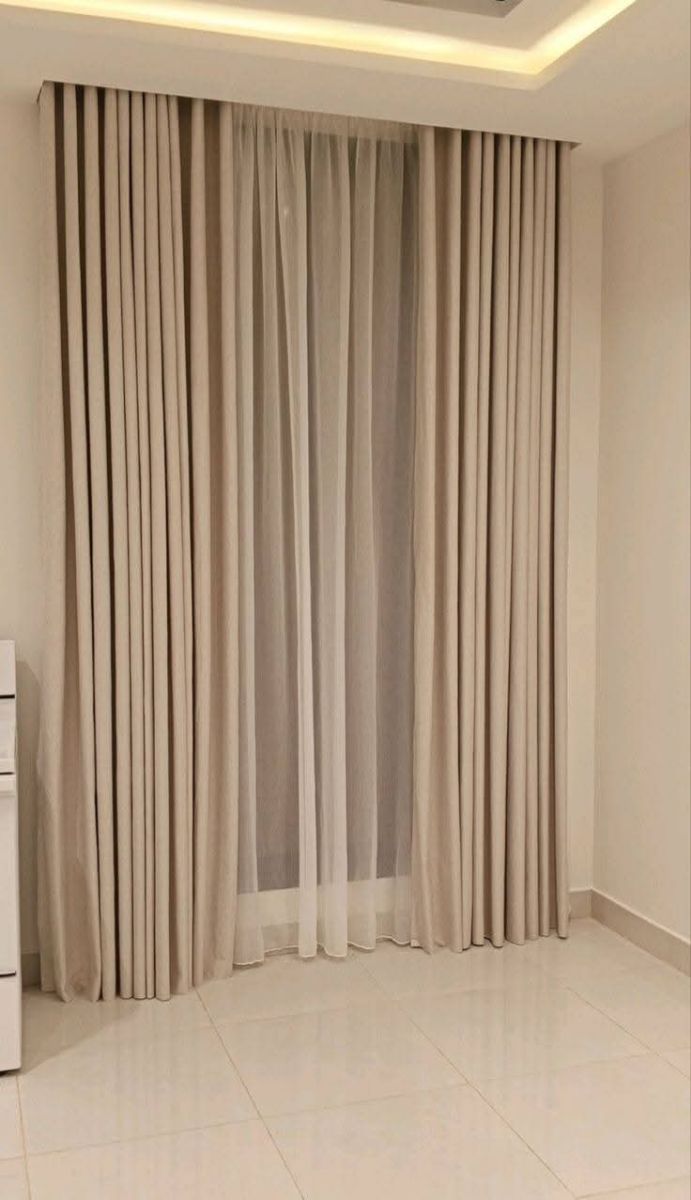 Curtain - Image 16