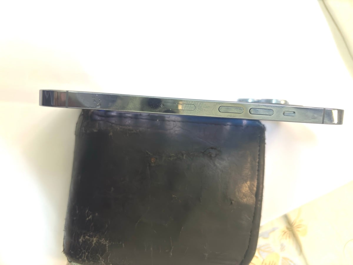 iPhone 13pro 256gb - Image 3