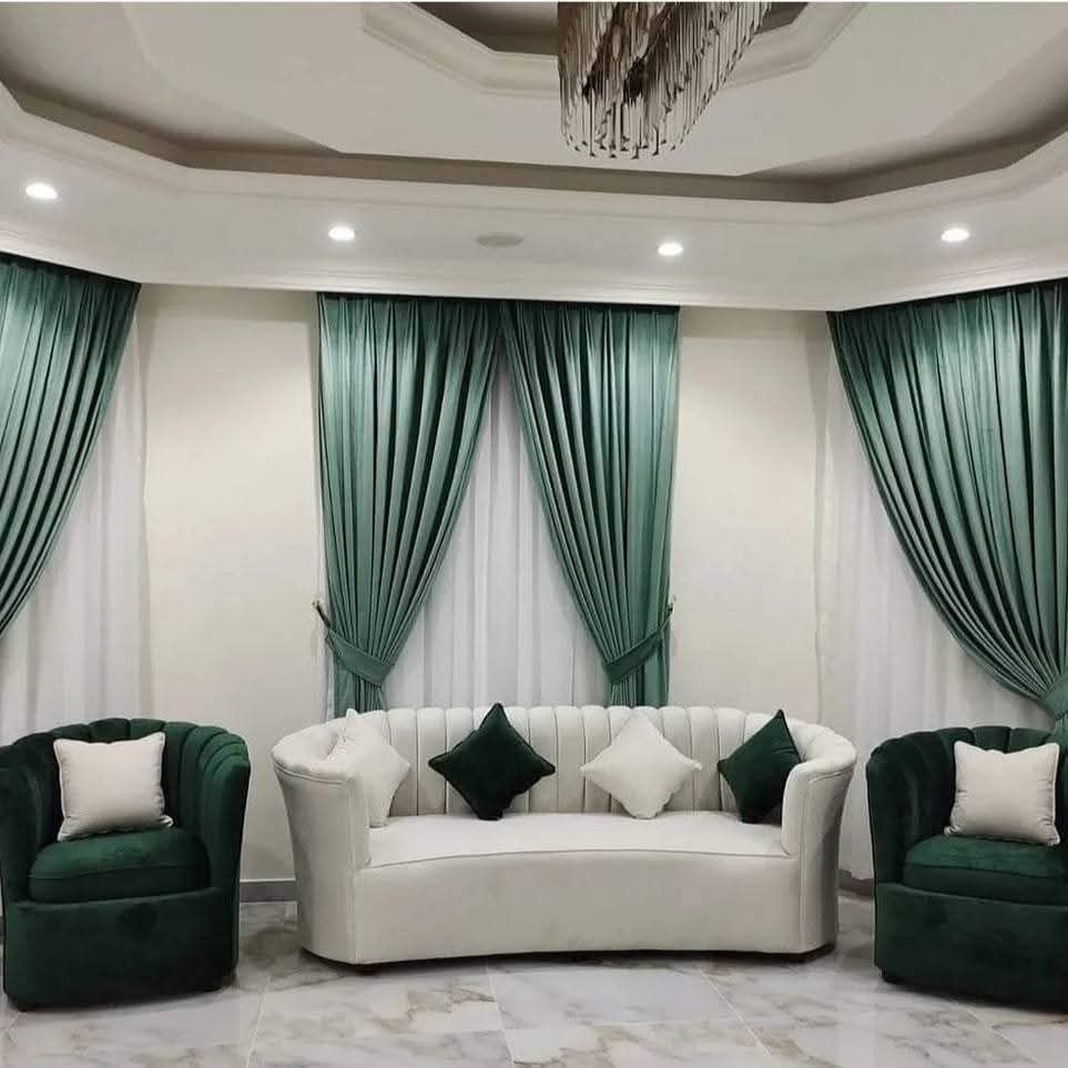 Curtain and sofa carpet - Image 4