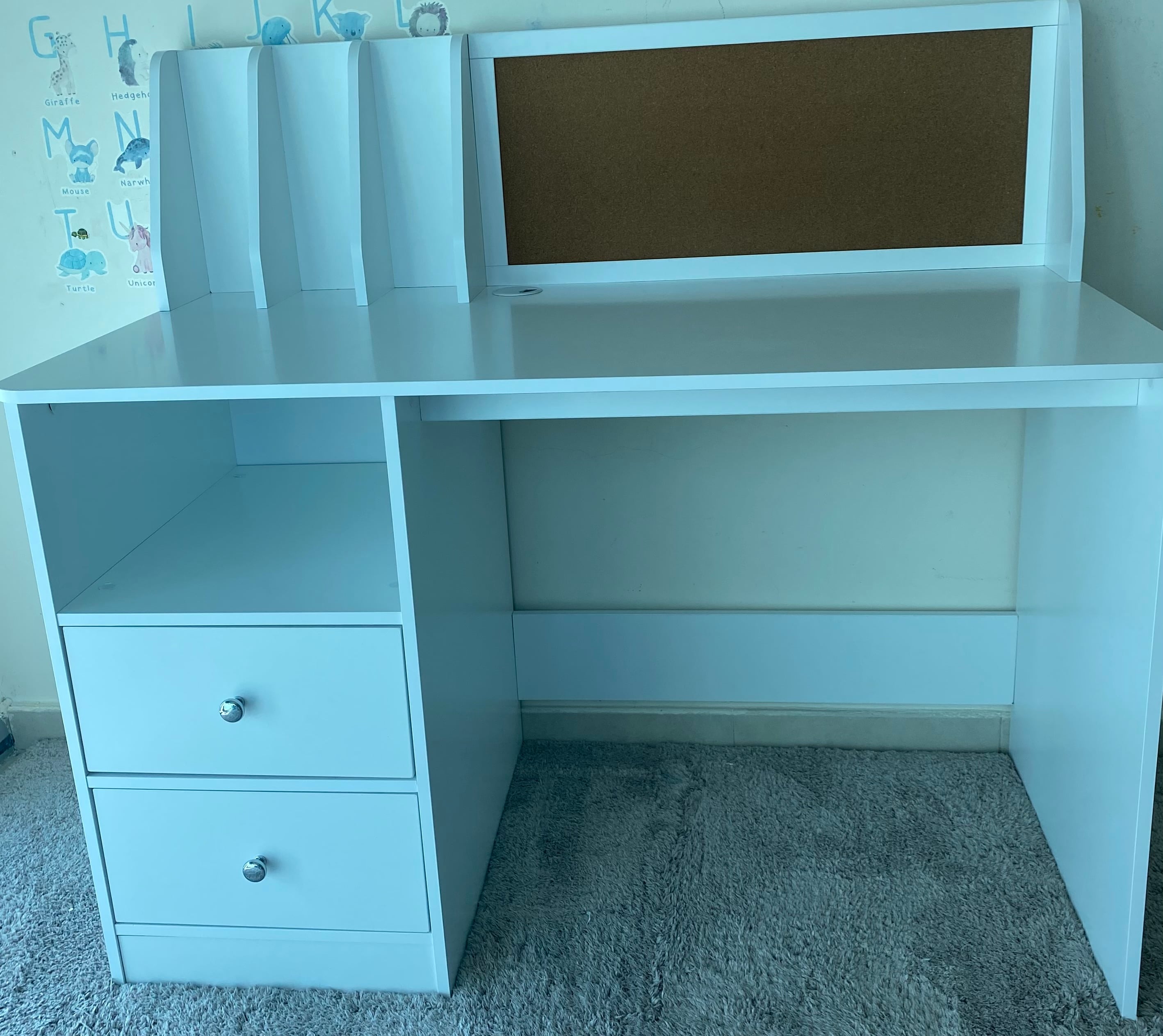 Studding desk / table  - Image 5