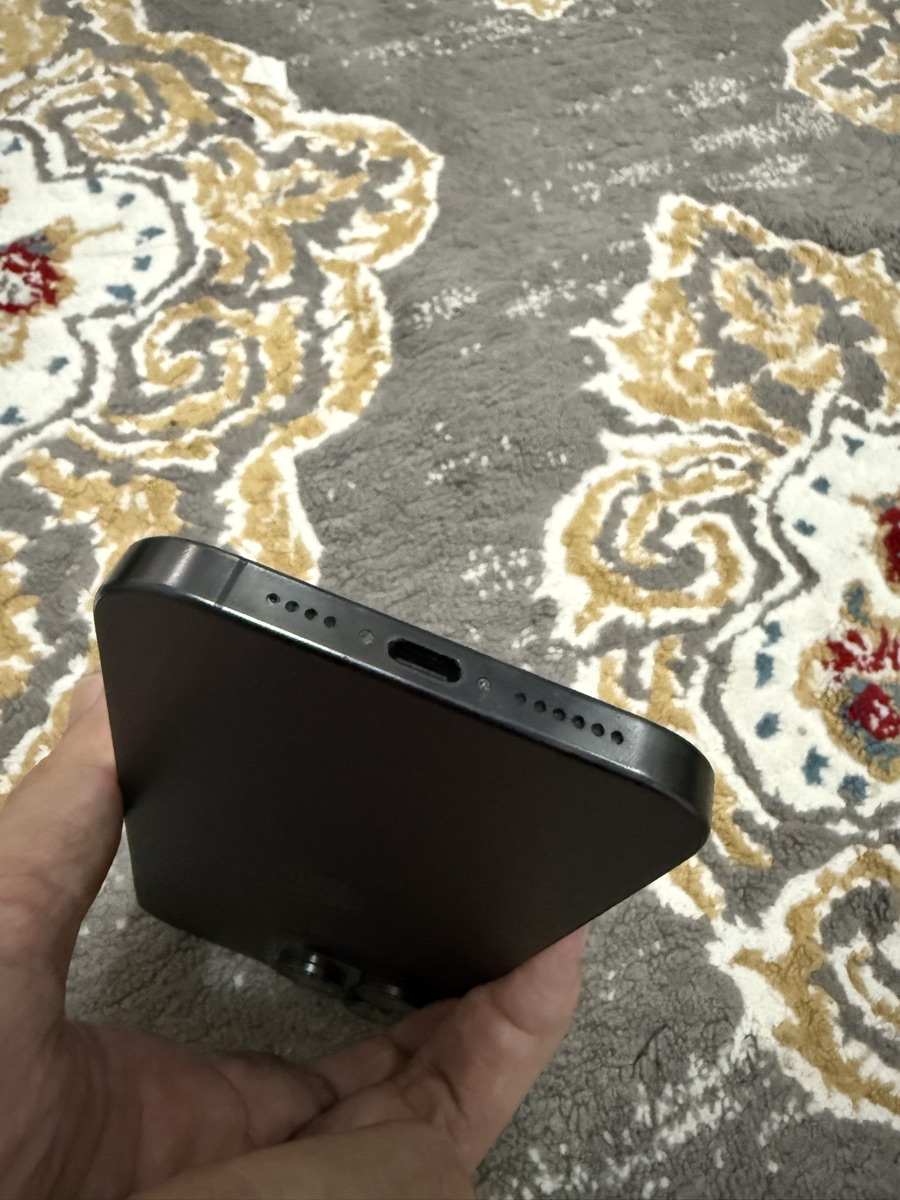 iPhone 15 pro max - Image 5