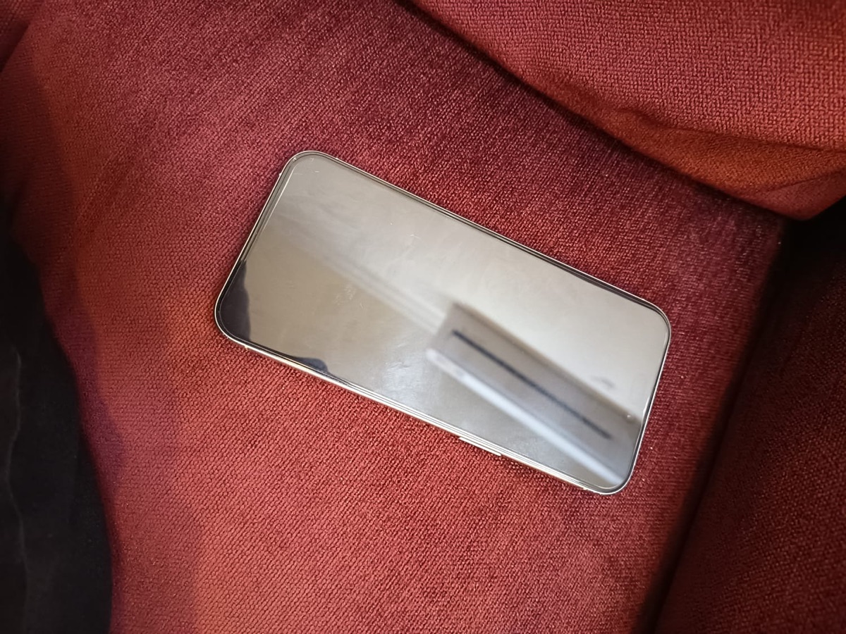 iPhone 15 pro max - Image 4