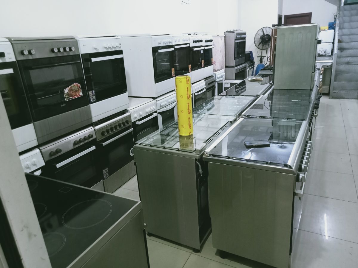 Gas aur electric kitchen cooker available for sale - Image 1