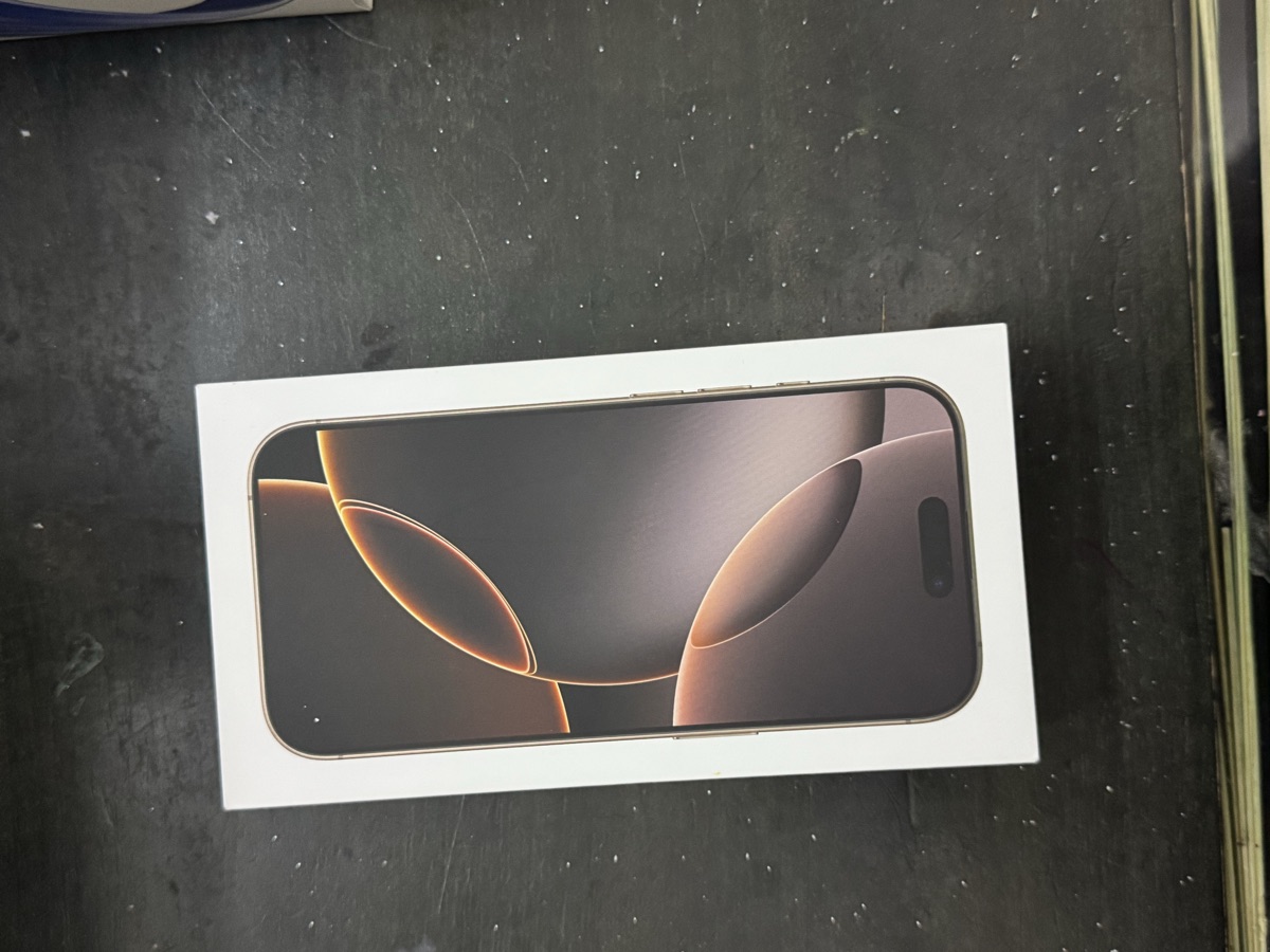 iPhone 16pro - Image 4