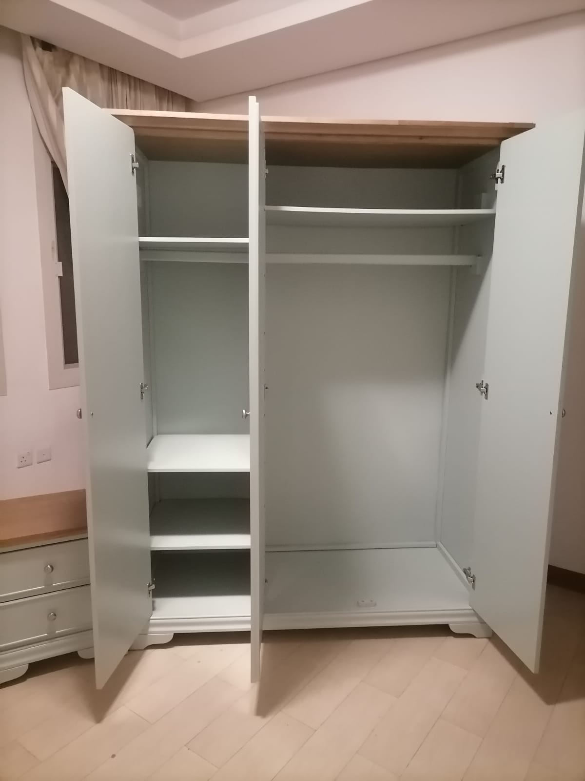 Solid wooden wardrobe  - Image 2