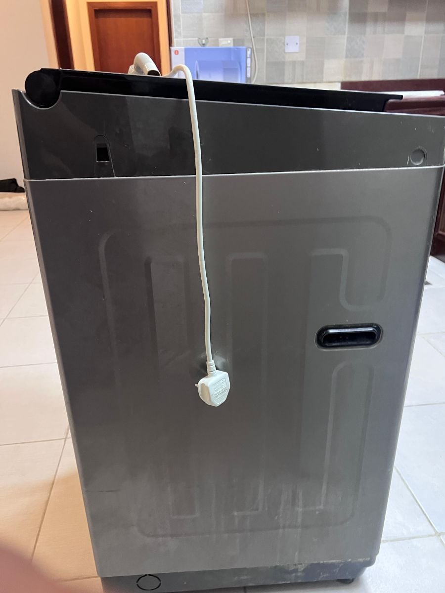 Top load washing machine - Image 2