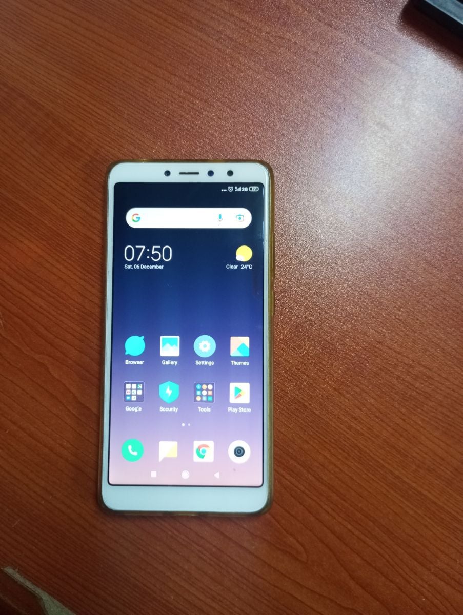 Redmi S2 For Sale Good Condition - Image 5