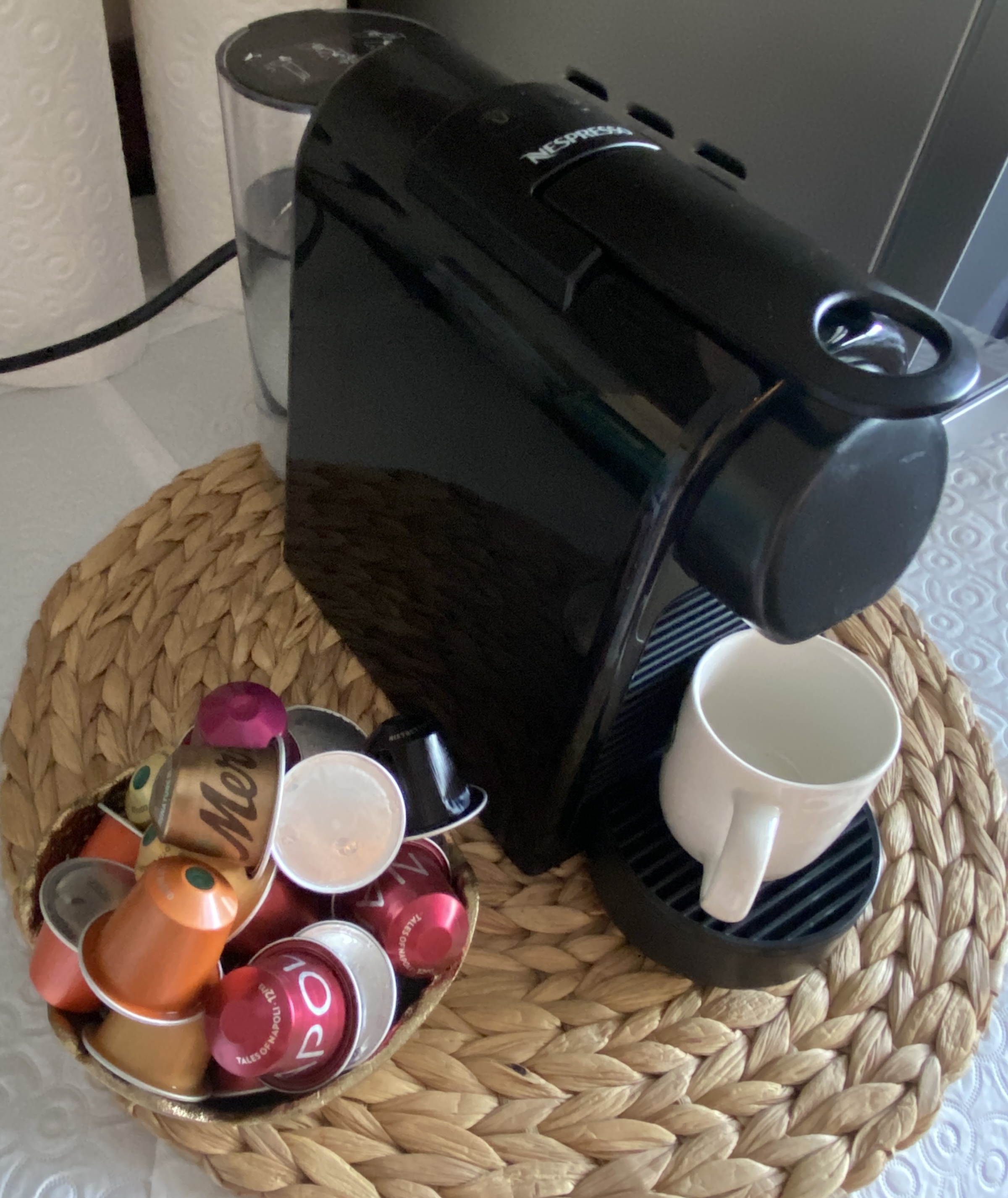 Nespresso Machine – Excellent Condition - Image 1