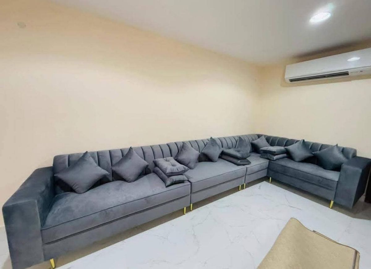 Curtain and sofa - Image 10